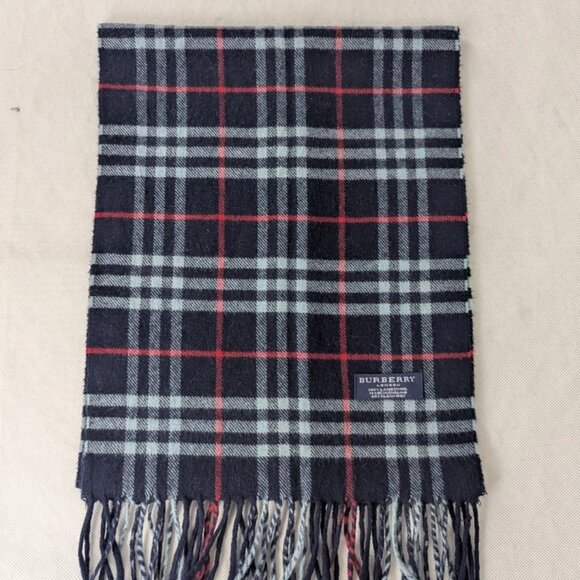 Authentic Pre-Owned Burberry Lambswool Scarf Blue – Unisex Check – Premium Wrap - Picture 5 of 7